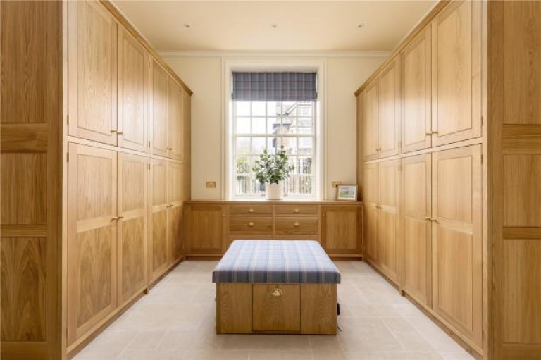 Images for Seven Gables, Mortonhall Road, Edinburgh