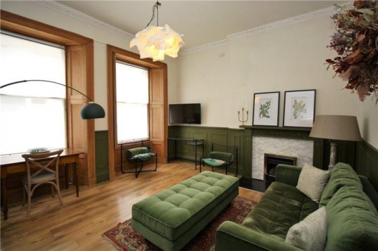Click the photo for more details of 2/1, Grove Street, Edinburgh, Midlothian