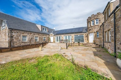Click the photo for more details of Lazy Meadows, Roscobie, By Dunfermline, Fife