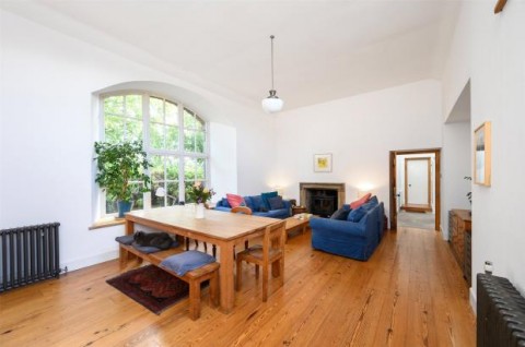 Click the photo for more details of The Alamo, The Alamo, West Mains, Blyth Bridge, Scottish Borders