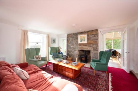 Click the photo for more details of Nab Cottage, 21 Toberargan Road, Pitlochry