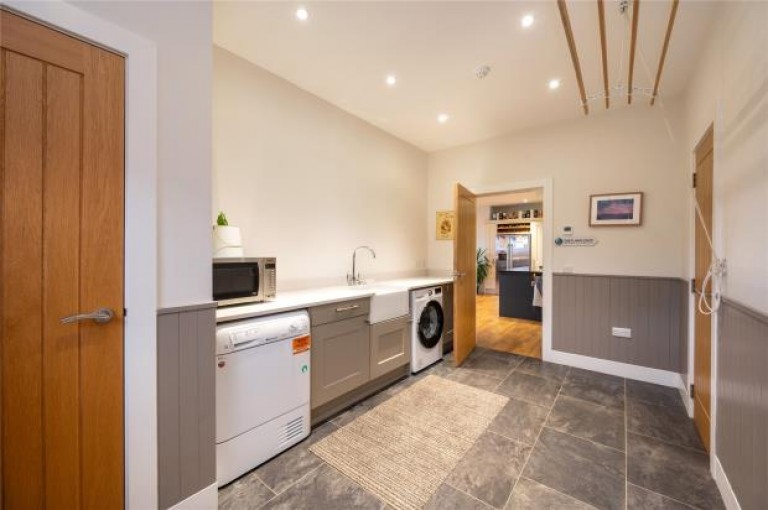 Images for Tigh Na Allt, Tigh Na Allt, 4 Jackstone Steadings, Bankfoot, Perth