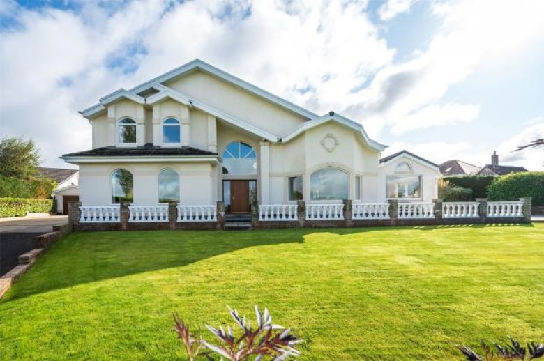 Click the photo for more details of Whitehill Crescent, Lanark, South Lanarkshire