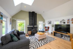 Images for Two Hoots, Tomaknock, Crieff, Perthshire