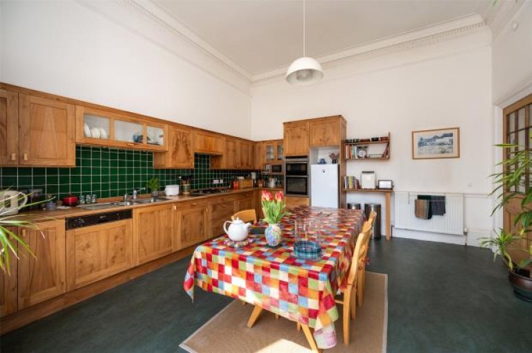 Images for 7 Park Avenue, Park Avenue, Stirling, Stirlingshire
