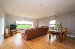 Images for 2 Newbigging Cottages, Rosewell, Midlothian