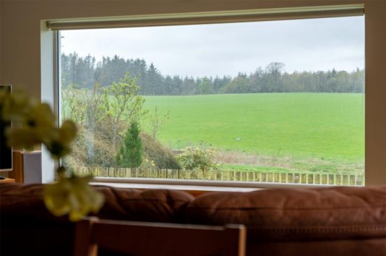 Images for 2 Newbigging Cottages, Rosewell, Midlothian
