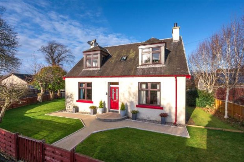 Click the photo for more details of Station Road, Thankerton, Biggar, South Lanarkshire
