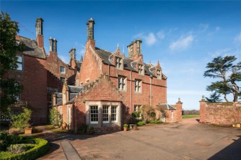Click the photo for more details of The Old Kitchen, Tyninghame House, Tyninghame, East Lothian