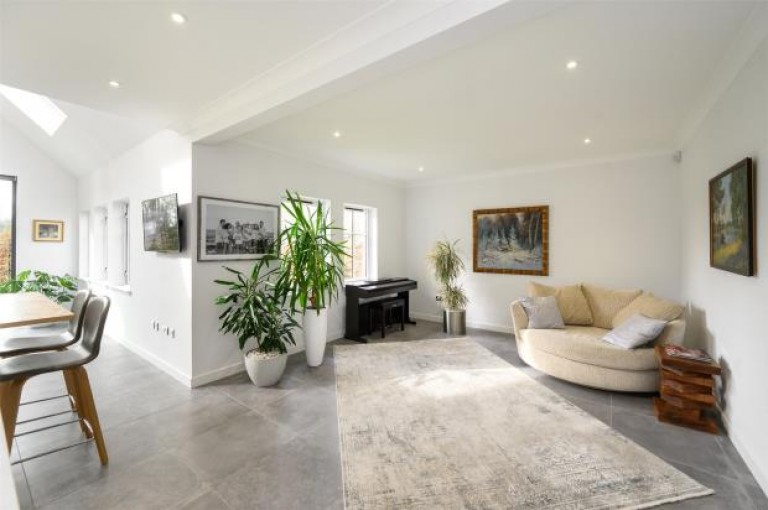 Images for 1 Forgan Grove, Forgan Grove, Forgandenny, Perth, Perth and Kinross