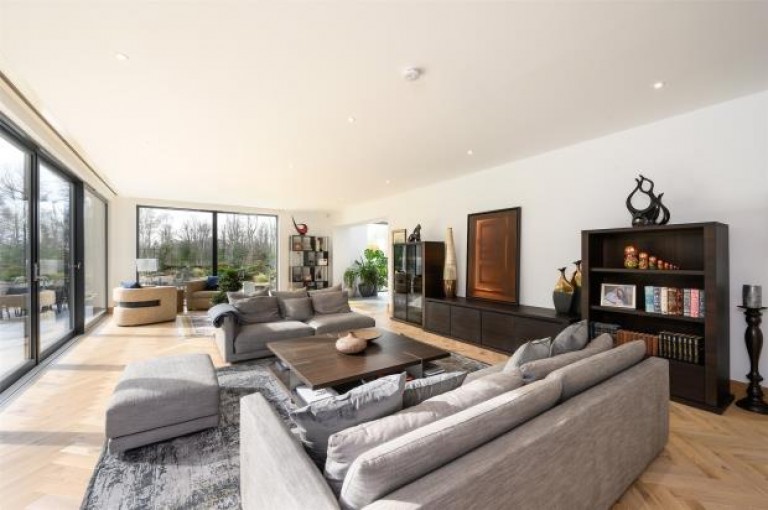 Images for 1 Forgan Grove, Forgan Grove, Forgandenny, Perth, Perth and Kinross