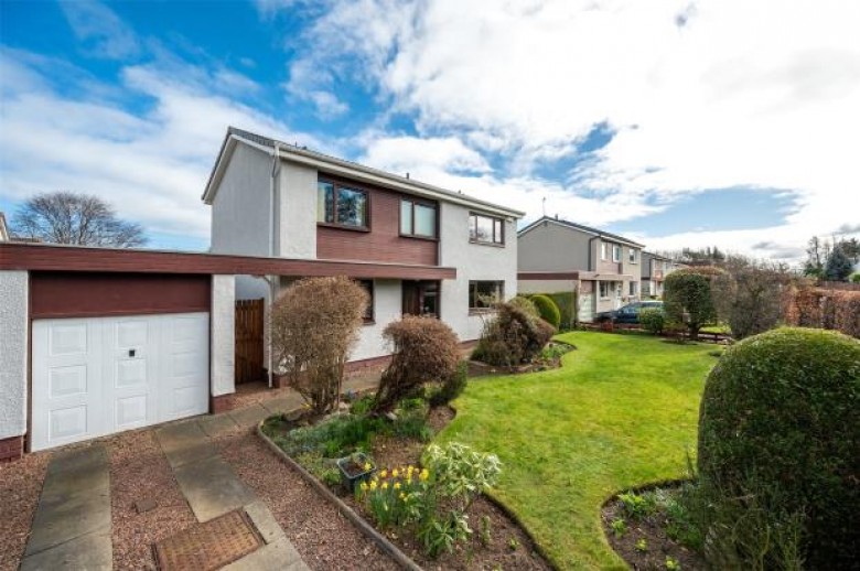 Click the photo for more details of Dean Road, Longniddry, East Lothian