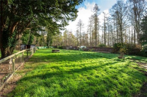 Click the photo for more details of Heather Lodge, Whittingehame Estate, East Linton