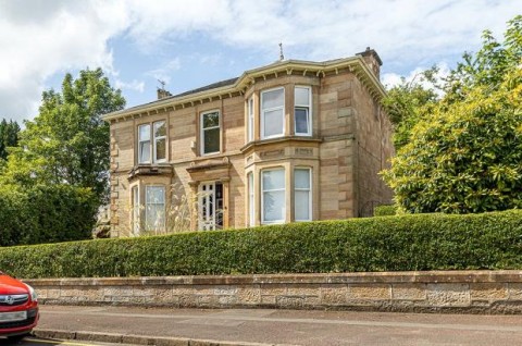 Click the photo for more details of Erskine Avenue, Dumbreck, Glasgow