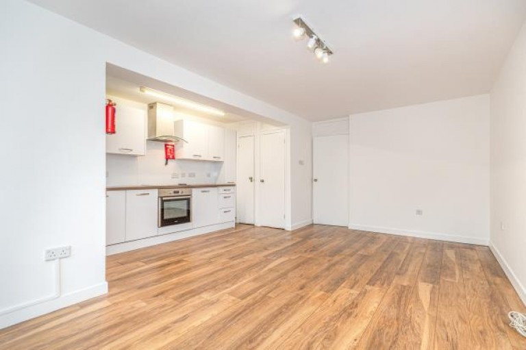 Images for Flat 18, Huntly Court, Dirleton Place, Shawlands, Glasgow