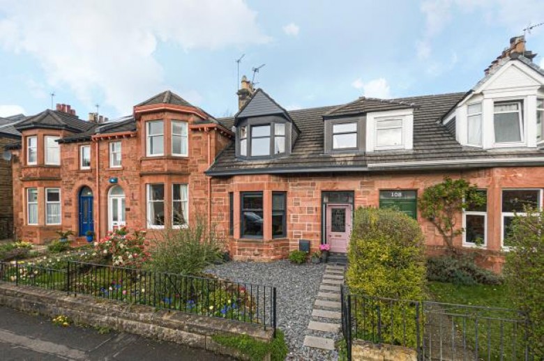 Click the photo for more details of Durward Avenue, Waverley Park, Shawlands, Glasgow