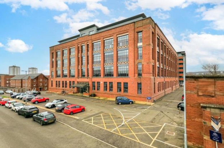 Click the photo for more details of 2/12, Inverlair Avenue, Cathcart, Glasgow