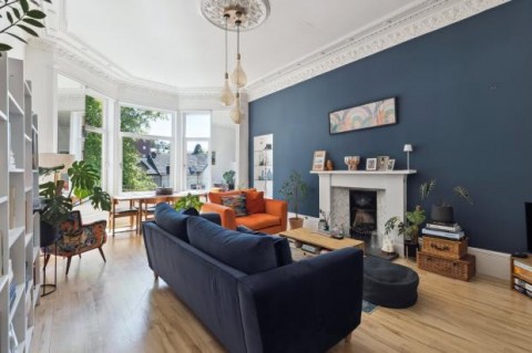 Click the photo for more details of Flat 1/2, Tantallon Road, Shawlands, Glasgow