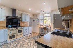 Images for Dalkeith Avenue, Dumbreck, Glasgow