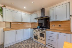 Images for Dalkeith Avenue, Dumbreck, Glasgow
