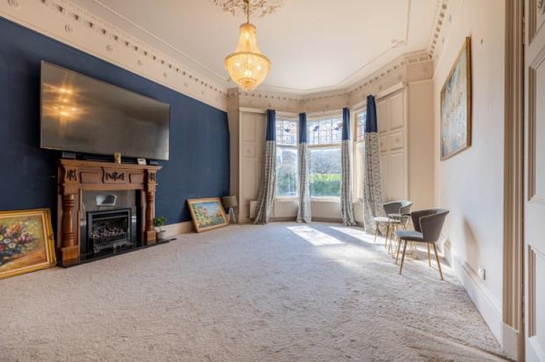 Images for Dalkeith Avenue, Dumbreck, Glasgow