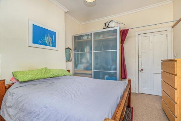 Images for 0/3, Prince Edward Street, Queens Park