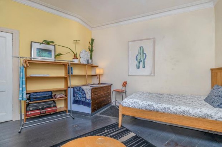 Images for 0/3, Prince Edward Street, Queens Park