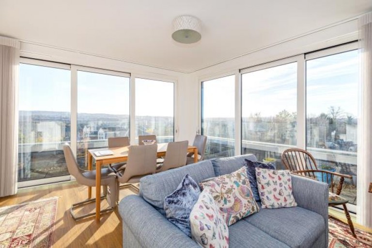 Images for Flat 8, Mansionhouse Court, Langside, Glasgow