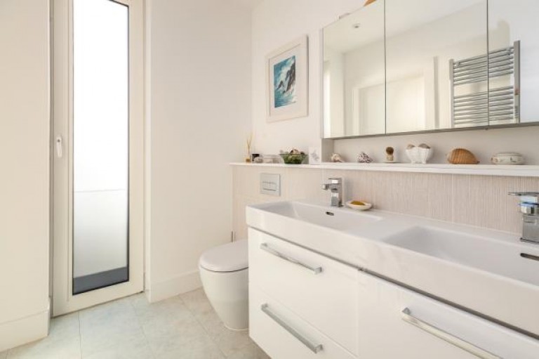 Images for Flat 8, Mansionhouse Court, Langside, Glasgow