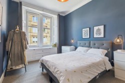 Images for Flat 1/1, Cartvale Road, Battlefield