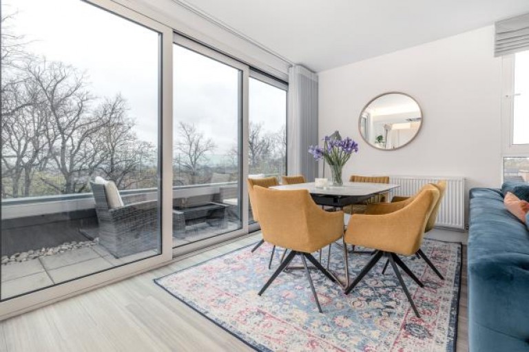 Images for Flat 15, Mansionhouse Court, Langside, Glasgow