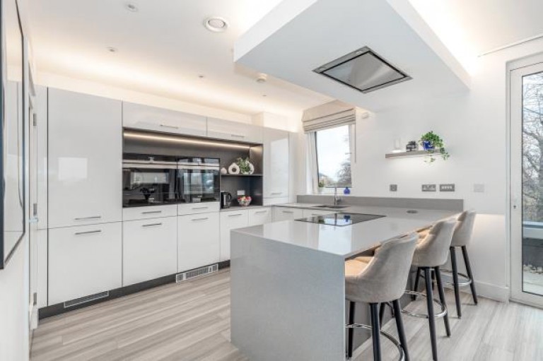 Images for Flat 15, Mansionhouse Court, Langside, Glasgow