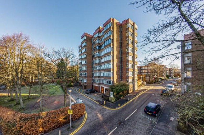 Click the photo for more details of Flat 35, Tantallon Tower, Dirleton Drive, Glasgow, Glasgow City