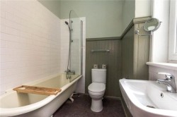 Images for 2/1, Camphill Avenue, Shawlands, Glasgow