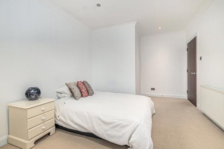 Images for 1/2, St. Andrews Drive, Pollokshields, Glasgow