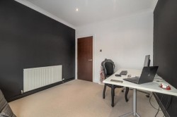 Images for 1/2, St. Andrews Drive, Pollokshields, Glasgow