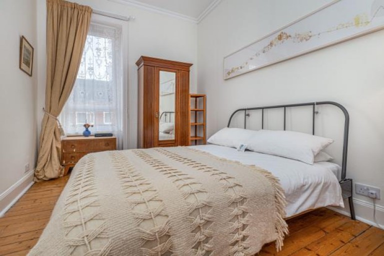Images for 3/1, Daisy Street, Govanhill, Glasgow
