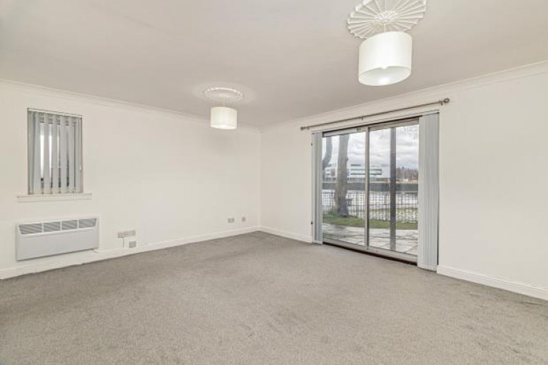 Images for Flat 0/2, Canting Way, Pacific Quay, Glasgow