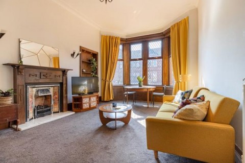 Click the photo for more details of 2/1, Woodford Street, Shawlands, Glasgow