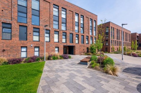 Click the photo for more details of Flat 0/2, Festival Court, Prince's Quay, Glasgow