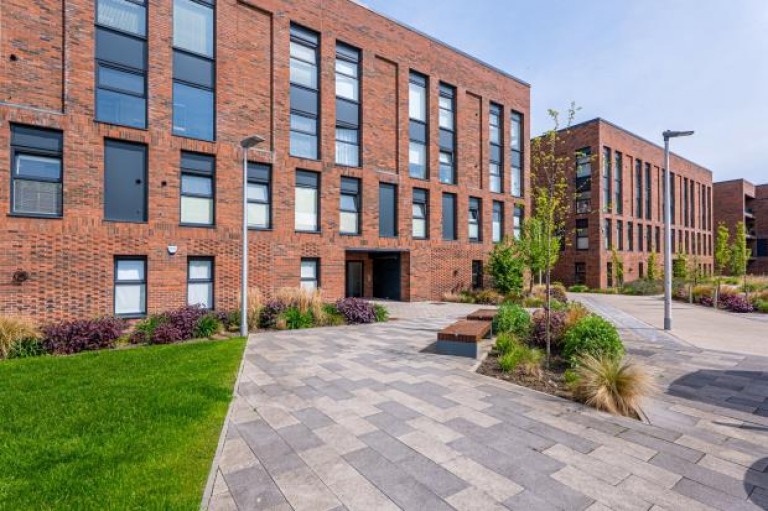 Images for Flat 0/2, Festival Court, Prince's Quay, Glasgow