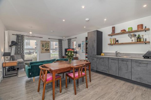 Click the photo for more details of Flat 0/2, Festival Court, Prince's Quay, Glasgow