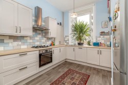 Images for 2/2, Cartvale Road, Battlefield