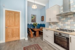 Images for 2/2, Cartvale Road, Battlefield