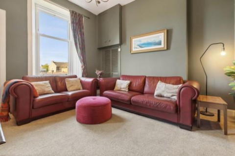 Click the photo for more details of Flat 3/1, Deanston Drive, Shawlands
