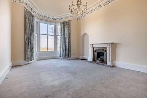 Click the photo for more details of 0/1, Hampden Terrace, Mount Florida