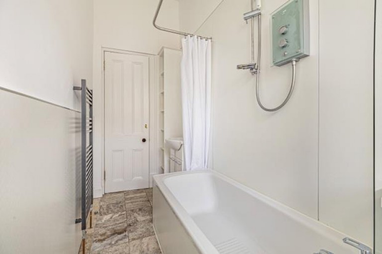 Images for 0/1, Hampden Terrace, Mount Florida