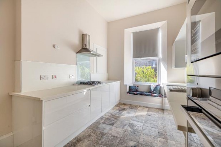 Images for 0/1, Hampden Terrace, Mount Florida