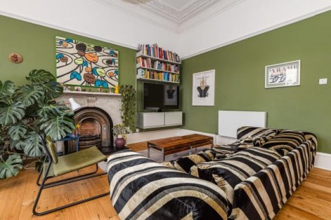 Click the photo for more details of Leslie Road, Pollokshields, Glasgow