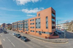 Images for 0/1, Merrylee Road, Muirend, Glasgow